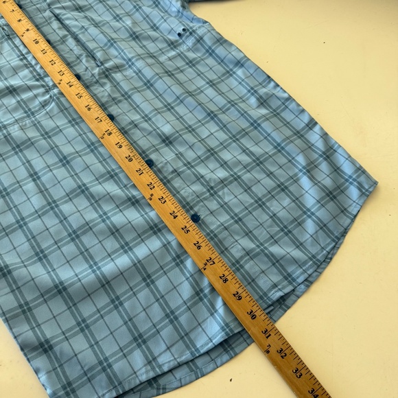 Under Armour Tide Chaser 2.0 Baby Blue Plaid Button Up Shirt Men Small Loose NWT - Picture 7 of 8